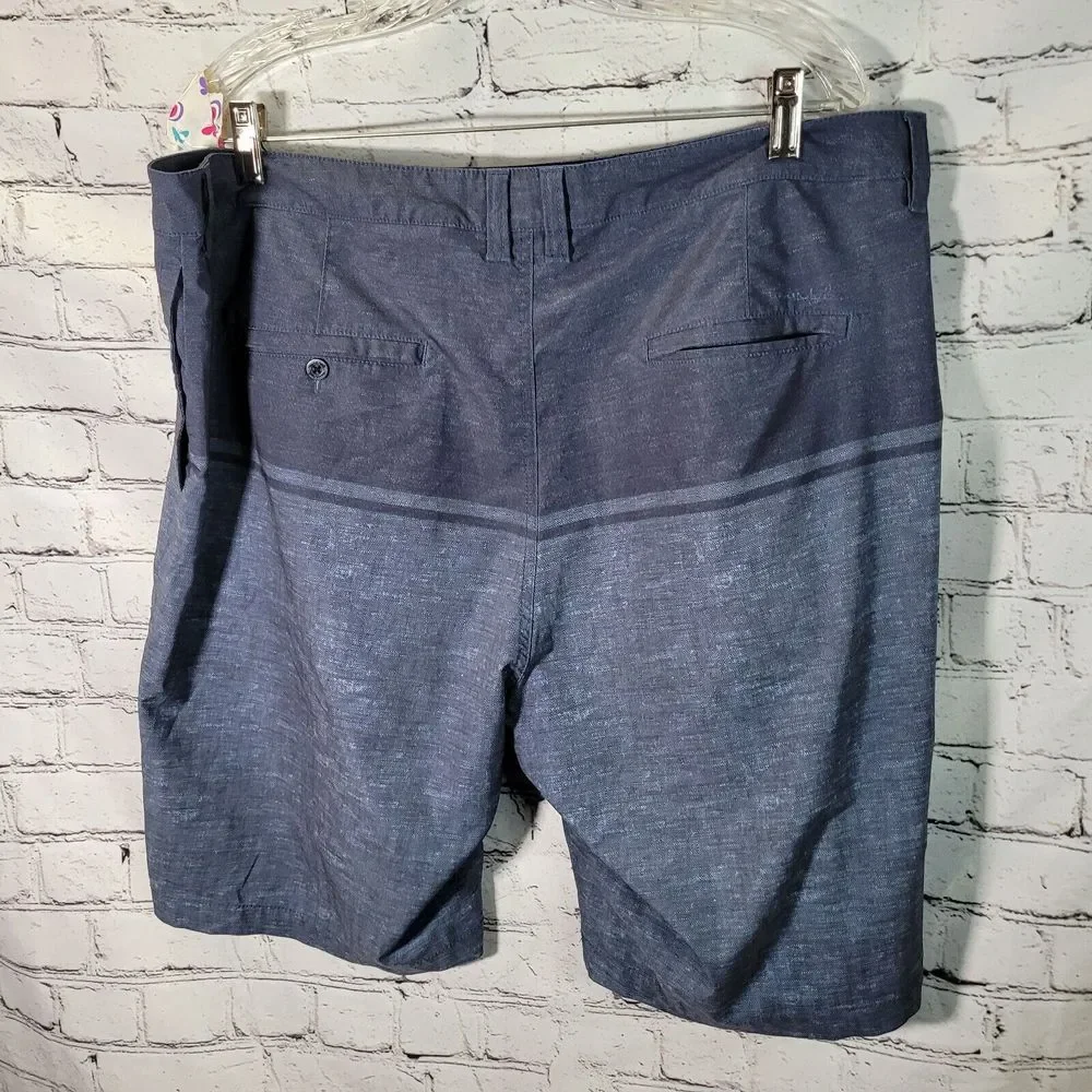 TravisMathew Hybrid Shorts Mens 40 Navy Blue Excellent Stretch‎ Golf 75832-00